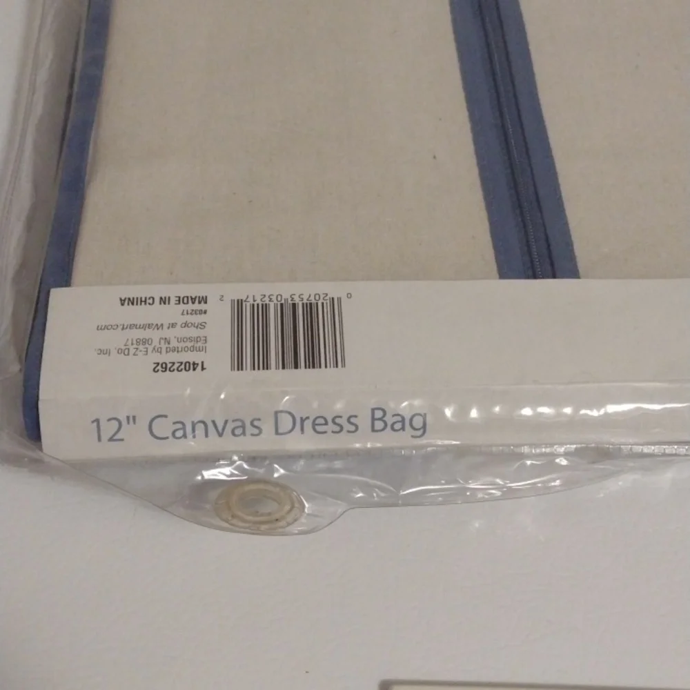 Mainstays canvas dress bag brand new in original packaging never took out